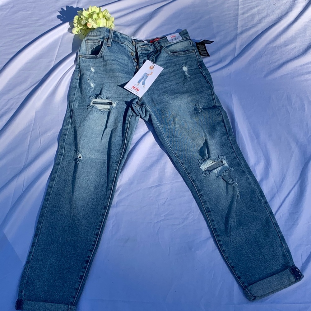 Fashion Nova Mom Jeans